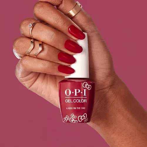 OPI GEL A KISS ON THE CHIC HPL05